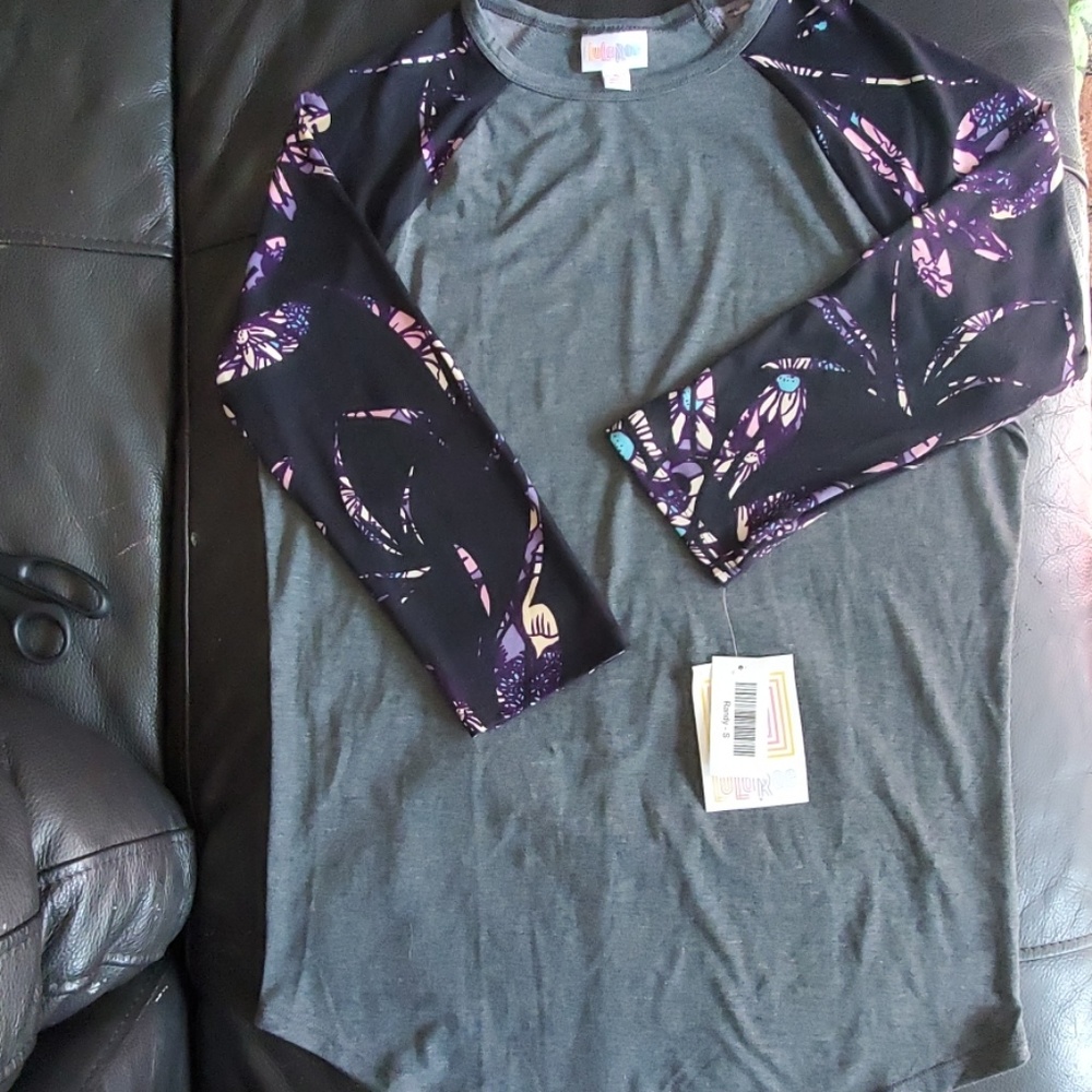 Base ball tee.